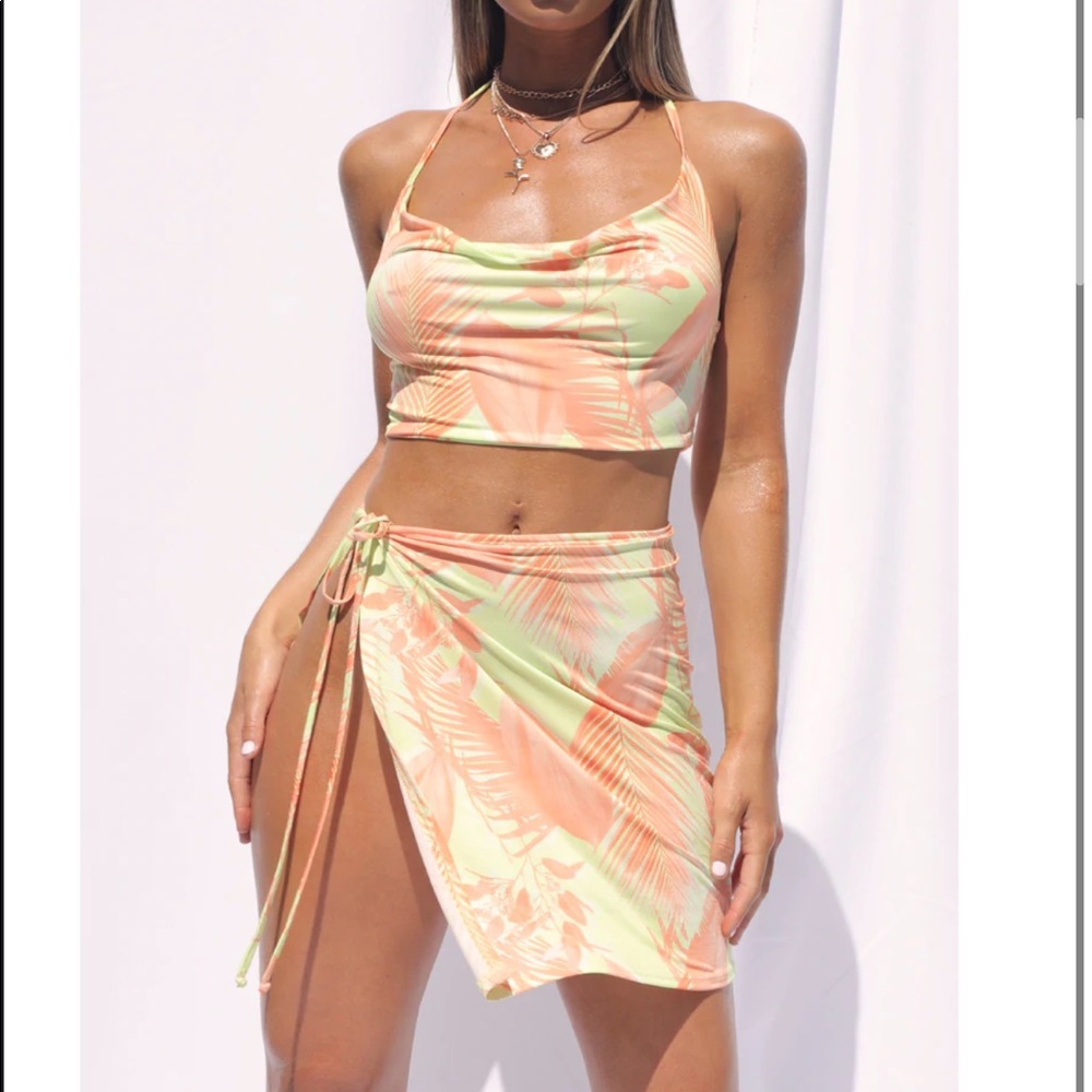 PLT two piece set